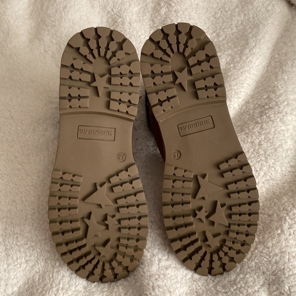 NWOT Unionbay Macon boots size 7.5 - Picture 6 of 9